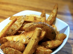 ジャンクフードダイエットにおける栄養バランスの取れた食事例は？