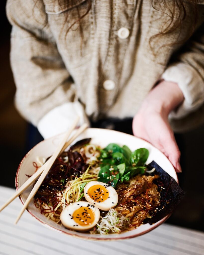 ラーメンを食べた後に運動はいつやるのがベスト？