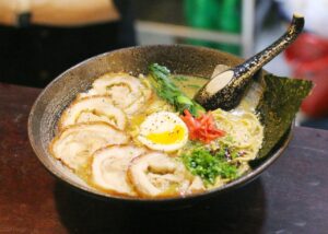 家系ラーメンを楽しみながらできるダイエット対策は？